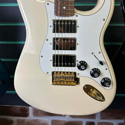 Fender FSR Mahogany Blacktop Strat HHH Olympic White 2019 Electric Guitar image 4