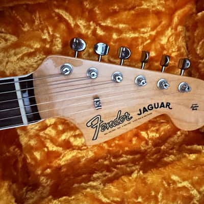 Fender Jaguar 2019 (60's Reissue) - Daphne Blue image 5