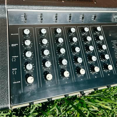 Yamaha EM-150 70s 6 Channel Mixer w Spring Reverb - Black image 3