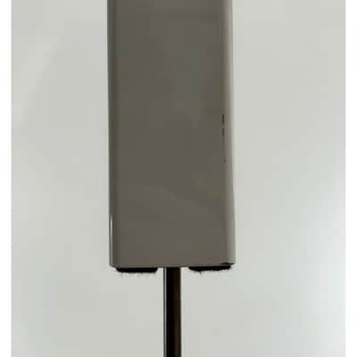 Loewe S1 Satellite Speakers - Pair - White - Excellent w/ stands image 11