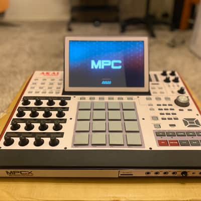 Akai MPC X Standalone Sampler / Sequencer 2017 - Present - Black image 9