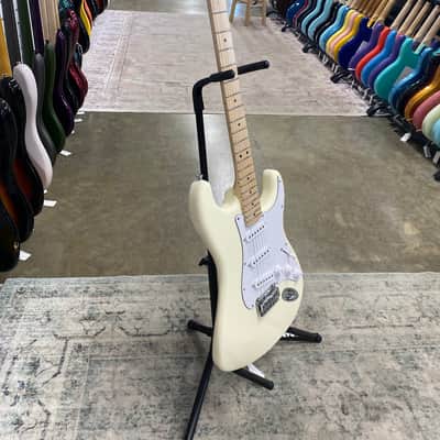 Squier Affinity Series Stratocaster with Maple Fretboard - Olympic White image 8