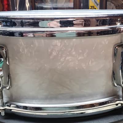 Slingerland No.159 5.5"x14" Student Model Snare Drum - White Marine Pearl VIDEO!!! image 5