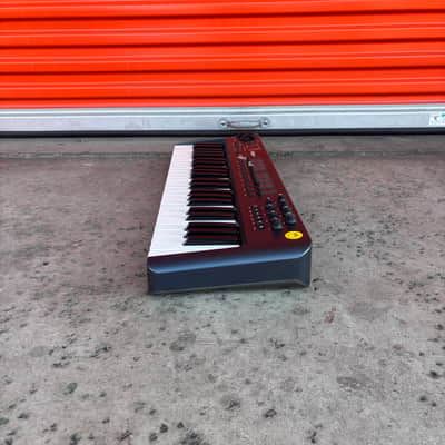 M-Audio Oxygen 49 MKIII MIDI Keyboard Controller Blue image 2