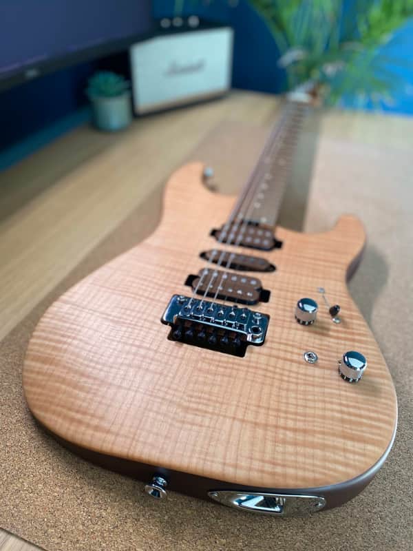 Charvel Guthrie Govan USA Signature HSH Flame Maple 2014 - Present - Natural Flame Top