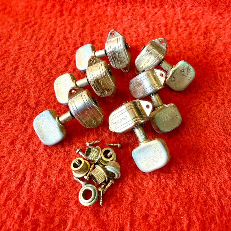 1960 Grover Imperial kidney guitar tuners Gold