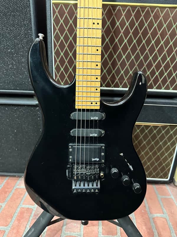 Vantage HSS Super Strat | Reverb