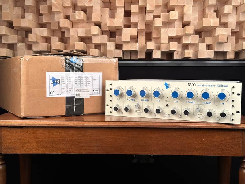 API 5500 Limited 55th Anniversary Edition 2024. MINT. Super Rare Mixing and Mastering. 550 image 1