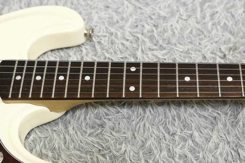 Aria Pro II Diamond series DM-01 Mosrite style P90 type pickup