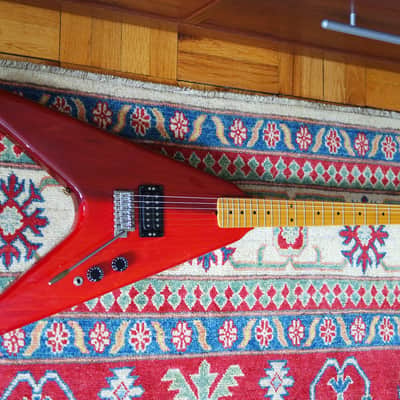 1981 Kramer USA Vanguard Strathead Flying Vee Trans Red San Dimas Charvel Vibe! image 2