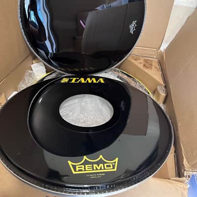 Tama 40th Anniversary Lars Ulrich drum kit 2024 - Yellow image 5