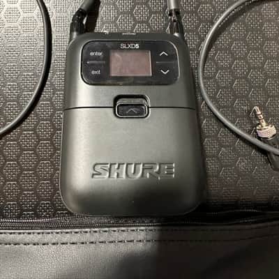 Shure SLXD5 Portable Digital Wireless Receiver G58 w/ Cables & Carry Pouch image 2