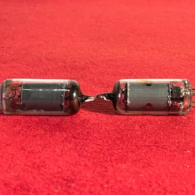 Magnavox/RCA Mismatch Pair 6AU6 Radio Amplifier Electron Vacuum Tubes image 3