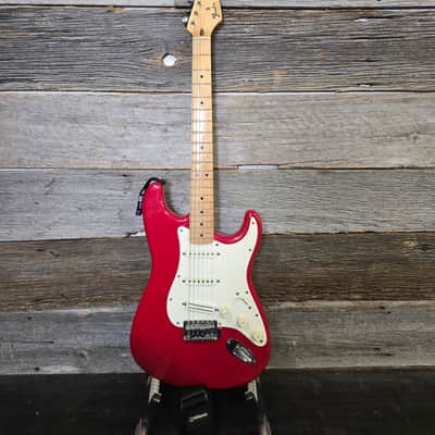 Fender Standard Stratocaster with Vintage Tremolo, Maple Fretboard 1991 - 1997 - Crimson Red Metallic image 1