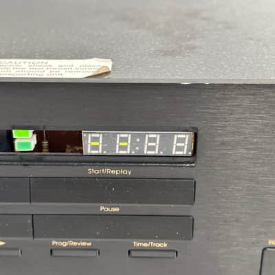 Kinergetics Incorporated KCD-20 CD Player w/ Power Supply image 3