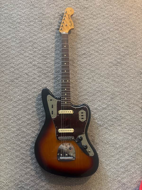 Fender Classic Player Jaguar Special with Rosewood Fretboard