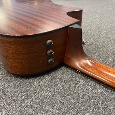 Taylor 356ce with ES2 Electronics 2014 - 2019 - Natural image 11
