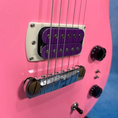 *LIKE NEW* PRS SE Rock Lady Limited Edition 2026 - Pearl Pink image 10