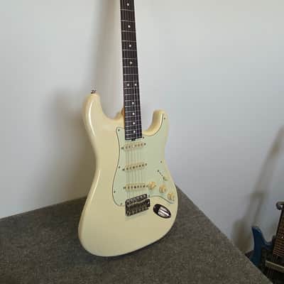 Tuttle Vintage Classic S Nicotine White / Rosewood image 4