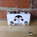 Old Blood Noise Endeavors AB/Y Switcher