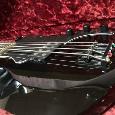 Grassroots G-VP-46B Viper Bass Black Electric Bass Guitar Used