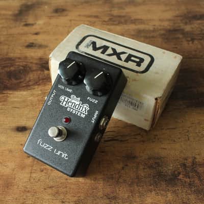 MXR Jimi Hendrix system fuzz unit エフェクター Mxr jimi hendrix system fuzz unit - メルカリ