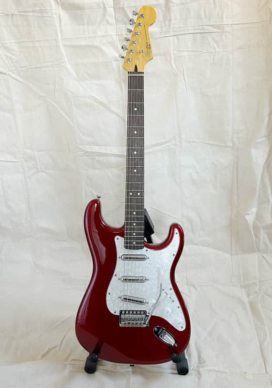 Squier Vintage Modified Surf Stratocaster | Reverb
