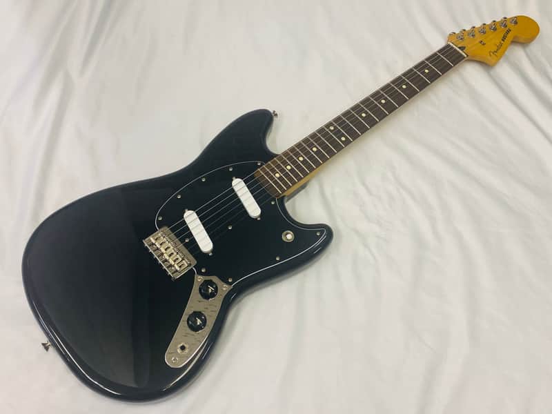 Fender Player II Mustang Black Rosewood Fingerboard Hardtail Bridge 24" Short Scale 2025