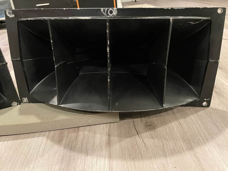 Altec Lansing model 811B Voice of the Theater horn and Compression