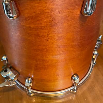 Yamaha Maple custom absolute Nouveau 14” legged floor tom drum Silver Badge- Vintage natural 14x14 image 6