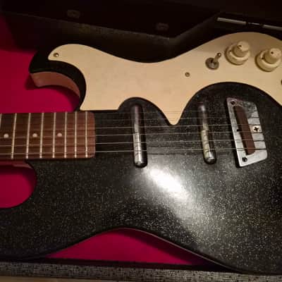 Silvertone 1449 with Case Amp 1963 - 1964 - Black Sparkle image 4