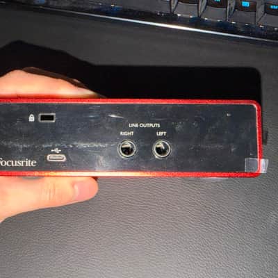 Used Focusrite Scarlett Solo 3rd Gen USB Audio Interface 2019 - Present - Red / Black image 4