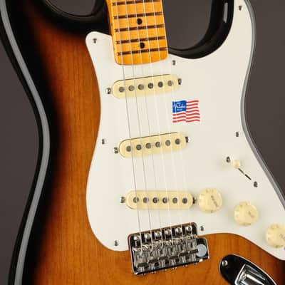 Fender Eric Johnson Stratocaster 2020s - 2-Tone Sunburst image 4