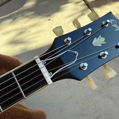 Epiphone "Inspired by Gibson Custom" '64 SG image 3