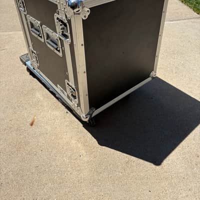 Road Ready 12U Rack case 00’s image 1