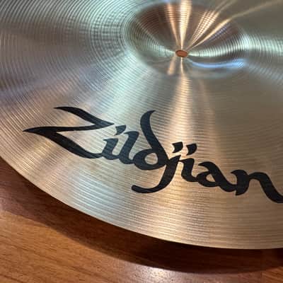 Zildjian 18" A Series Medium Thin Crash Cymbal 2013 - Present - Traditional image 8