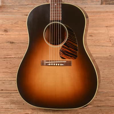 Gibson Custom 1942 Banner J-45 Sunburst 2013 image 2