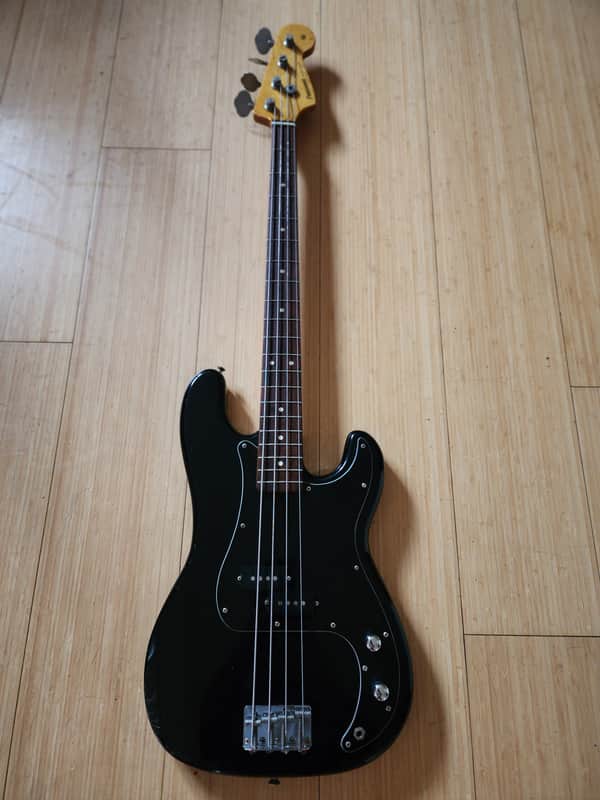 Fernandes Precision Bass