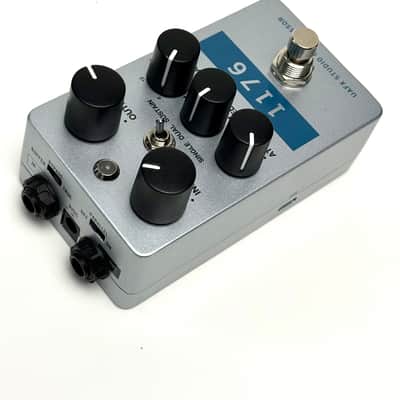 Immagine Universal Audio UAFX 1176 Studio Compressor 2024 - Silver - 3