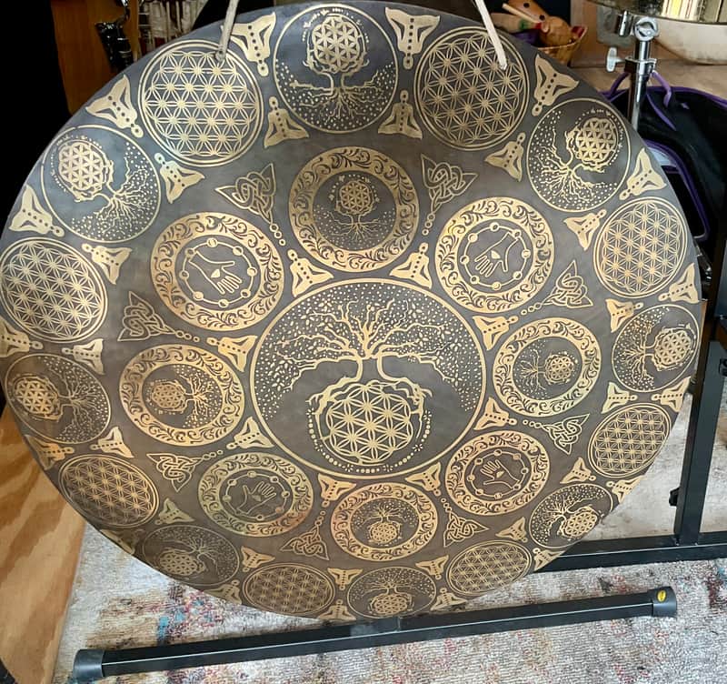 Sound Healing 26" Bronze Tibetan Gong w/ Beater image 1