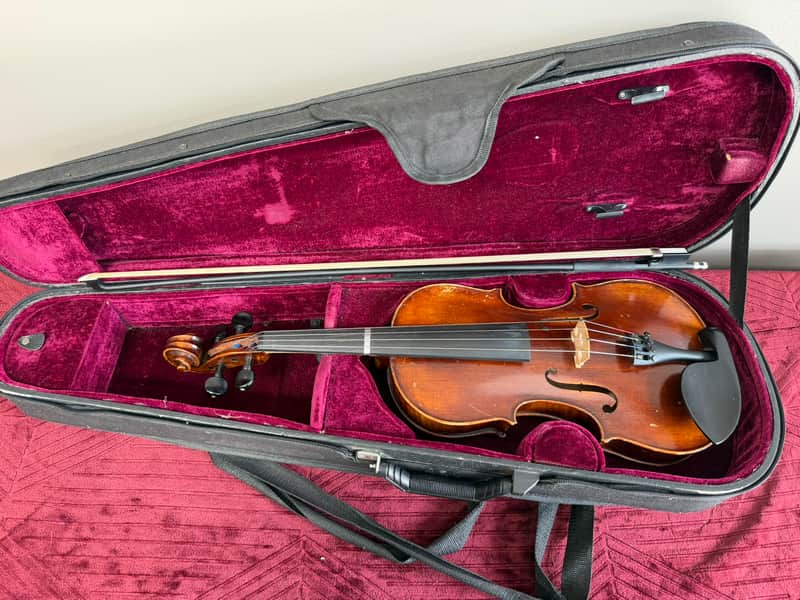Krutz Model 300 A530 15" Viola Outfit with Case and Bow Bild 1
