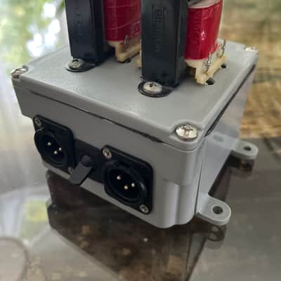 Urei Transformer color box image 6