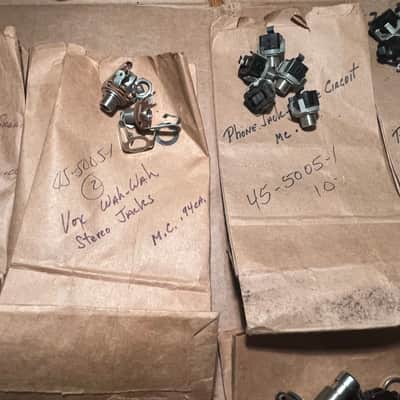 NOS Vox V846 Wah-Wah REPAIR PARTS LOT SERVICE KIT Transducers Jacks Resistors Switches Screws Feet Covers image 9