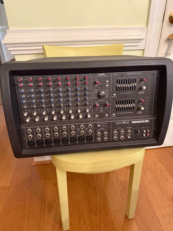 Mackie 808S 8-Channel 1200-Watt Powered Mixer 2000 - 2009 - Gray image 1