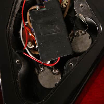 Washburn B-70 RS Rudy Sarzo signature  1980s image 20