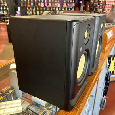 KRK RP-5 Rokit G4 2-Way 5" Active Studio Monitors (Pair) 2019 - 2021 - Black image 2