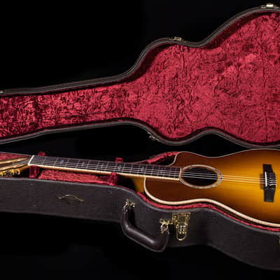 Taylor 812c Nylon (039) image 9