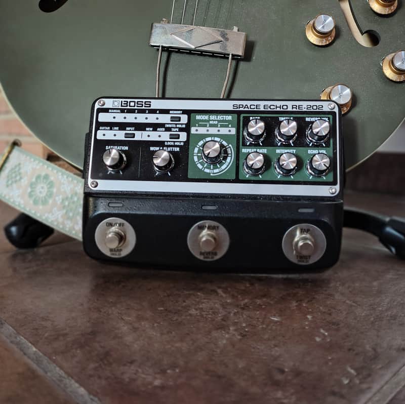 Boss RE-202 Space Echo