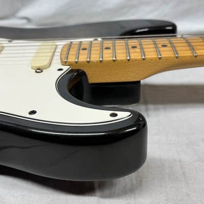 Fender USA Parts Stratocaster Guitar with Case 1999 image 15