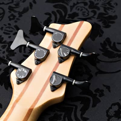 Wolf 5 String Bass Walnut image 13